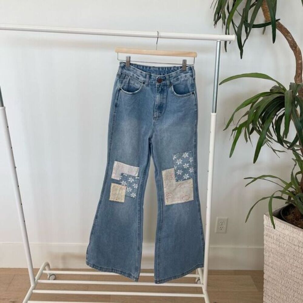 Wrangler Billabong Jeans with Patches